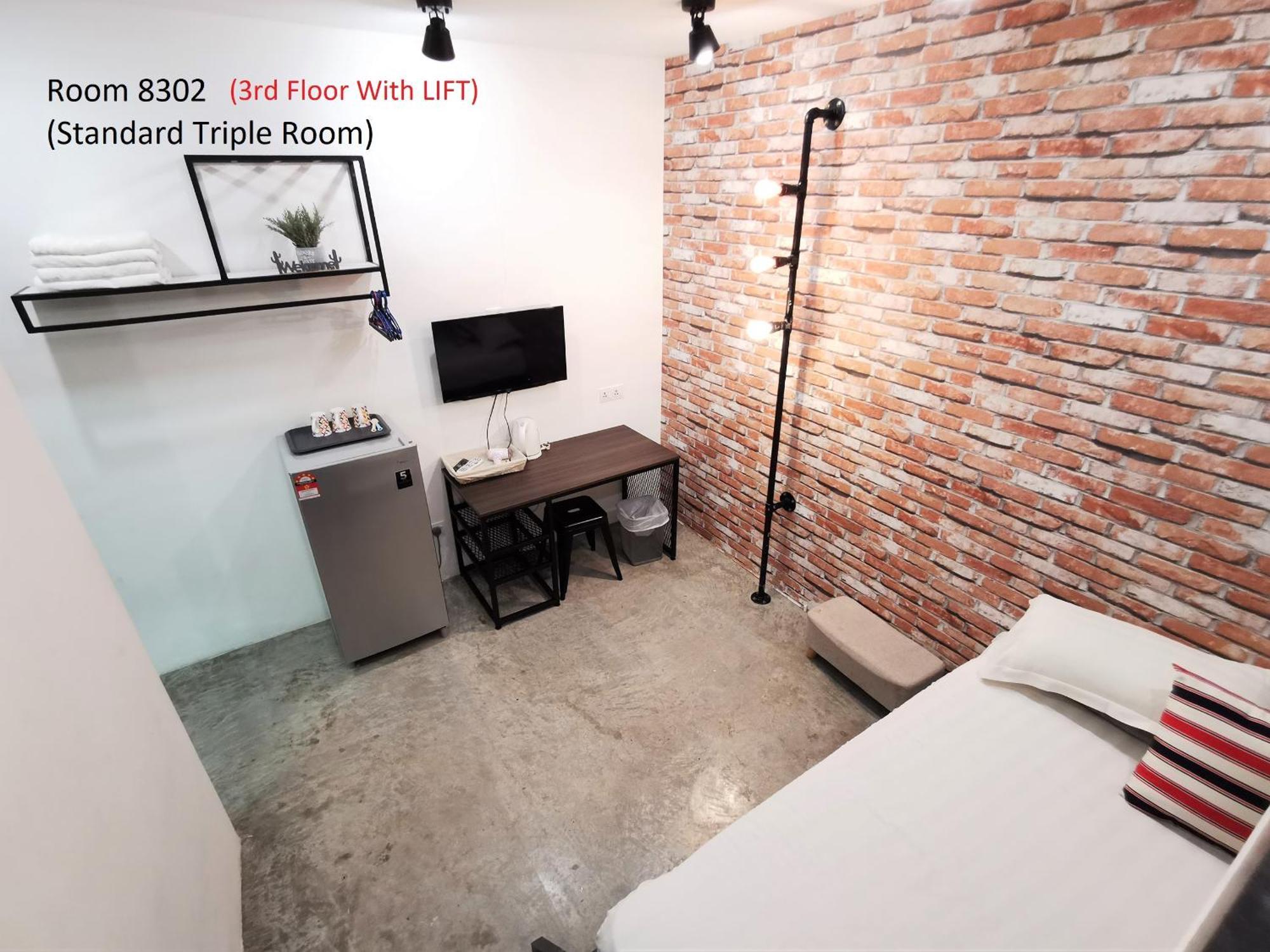 Mwv Family Suite Room Muar Buitenkant foto